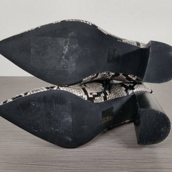 Jeffrey Campbell Raven Bootie, Python Print Leather, Womens Size 6 M - Picture 11 of 12